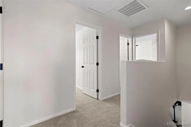 21960 E Crestline Lane Aurora, CO 80015