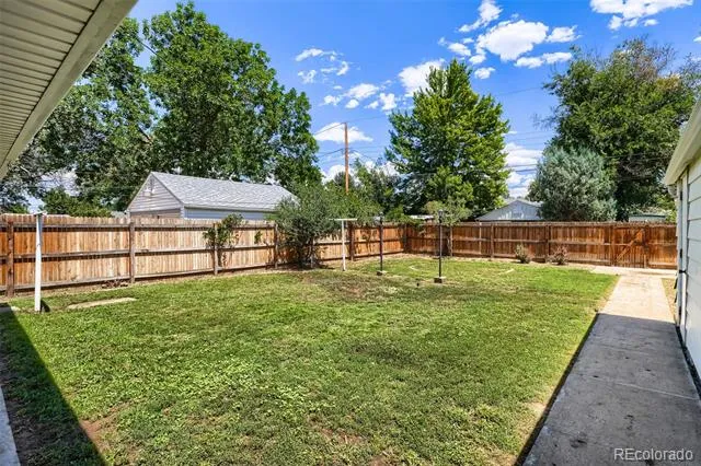 3990 S Logan Street Englewood, CO 80113