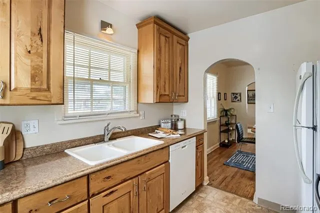 3990 S Logan Street Englewood, CO 80113