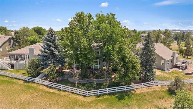 20533 E Maplewood Lane Centennial, CO 80016