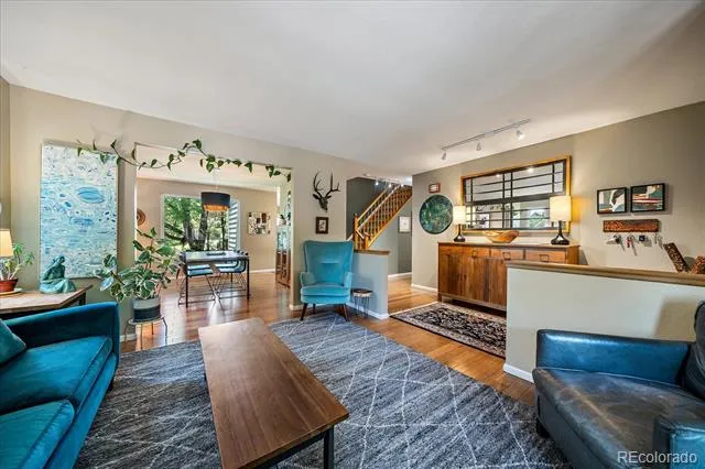 20533 E Maplewood Lane Centennial, CO 80016