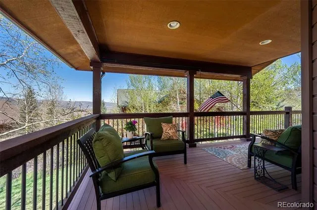 290 Village Road Granby, CO 80446