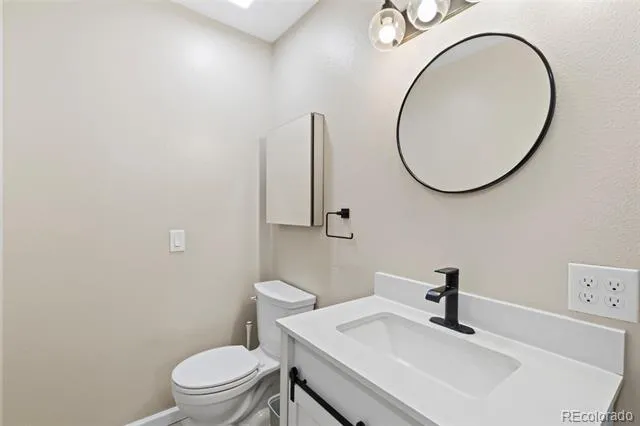 4835 Elm Grove Drive Colorado Springs, CO 80911