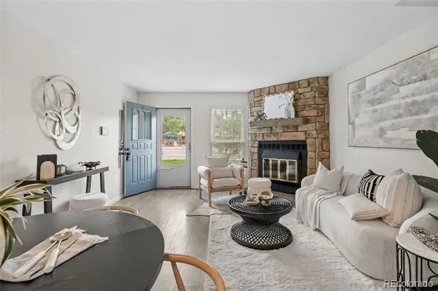 6712 S Independence Street Littleton, CO 80128