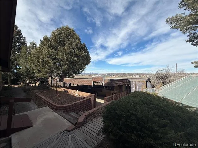 6105 W 49th Place Wheat Ridge, CO 80033