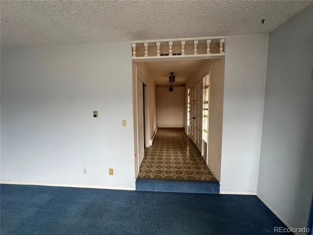 6105 W 49th Place Wheat Ridge, CO 80033