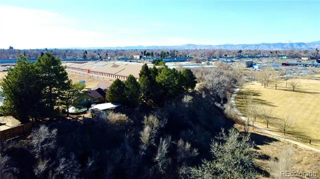 6105 W 49th Place Wheat Ridge, CO 80033