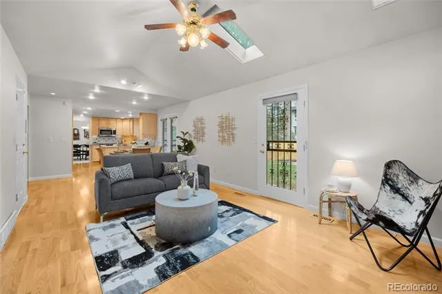 6079 S Jamaica Circle Englewood, CO 80111
