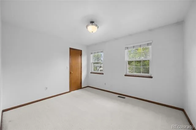 6079 S Jamaica Circle Englewood, CO 80111