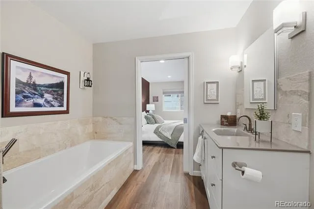 3148 E Long Circle Centennial, CO 80122