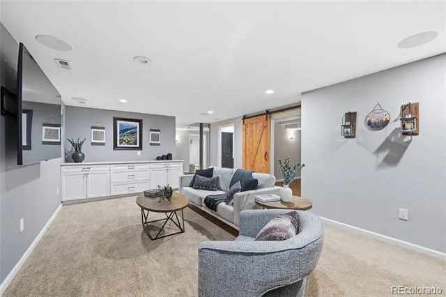 3148 E Long Circle Centennial, CO 80122