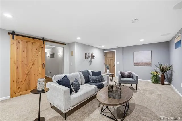 3148 E Long Circle Centennial, CO 80122