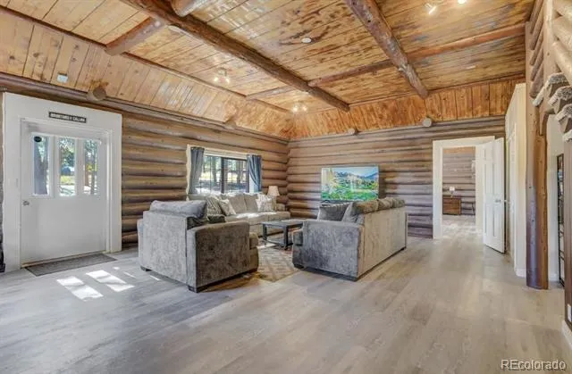 312 West Street Woodland Park, CO 80863