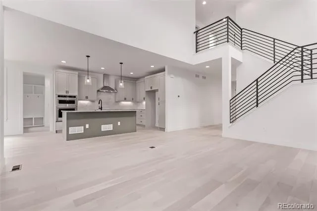5608 Grandville Avenue Longmont, CO 80503