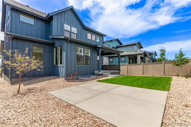 5608 Grandville Avenue Longmont, CO 80503
