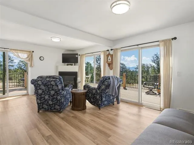 485 Signal Ridge Road Como, CO 80432