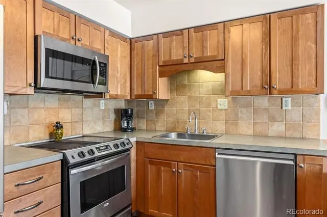 246 Broken Lance Dr #402 Breckenridge, CO 80424