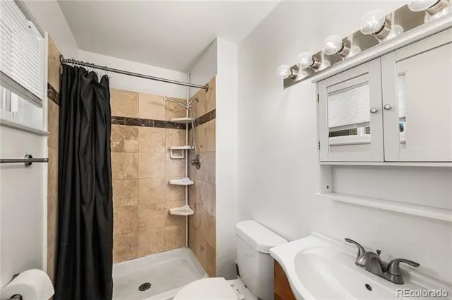 12445 E 6th Place Aurora, CO 80011