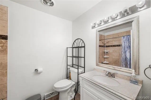 12445 E 6th Place Aurora, CO 80011