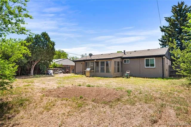 12445 E 6th Place Aurora, CO 80011