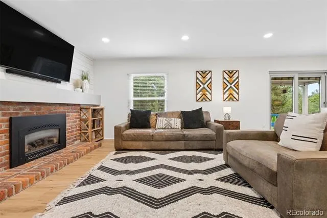 7626 S Willow Way Centennial, CO 80112