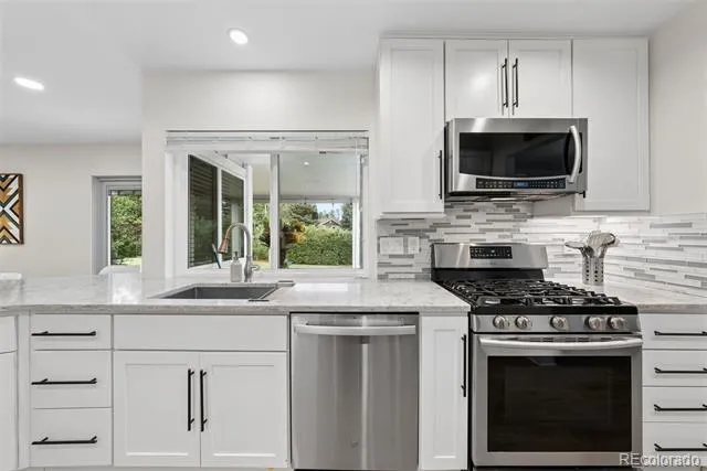 7626 S Willow Way Centennial, CO 80112