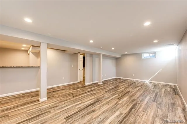 6724 S Ash Way Centennial, CO 80122