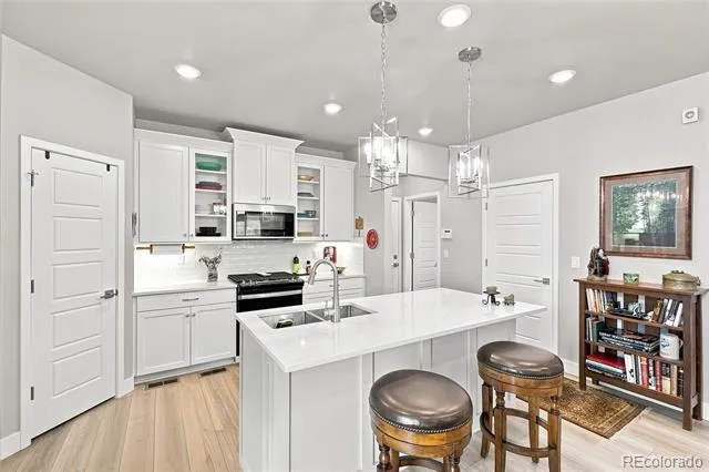 9777 Banner Peak Street Littleton, CO 80125
