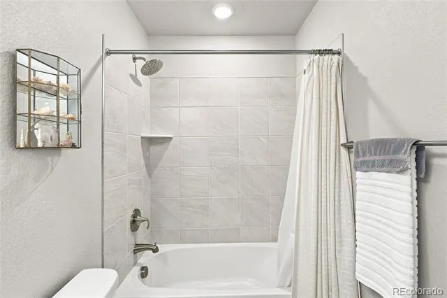 9777 Banner Peak Street Littleton, CO 80125