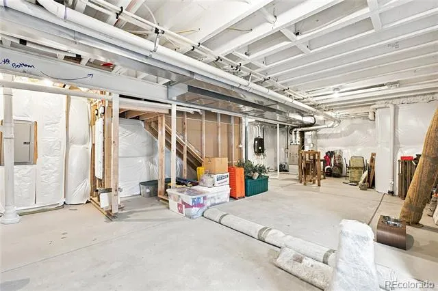 9777 Banner Peak Street Littleton, CO 80125