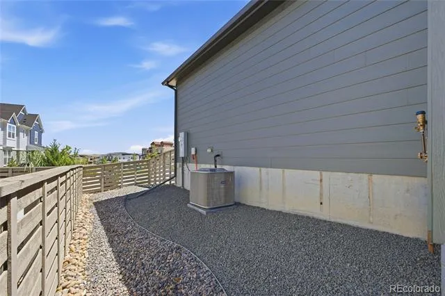 9777 Banner Peak Street Littleton, CO 80125