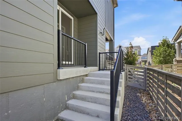 9777 Banner Peak Street Littleton, CO 80125