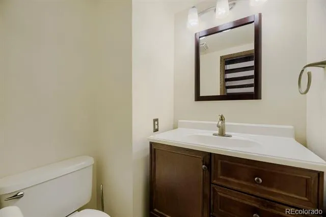 6720 E Mississippi Avenue #B Denver, CO 80224
