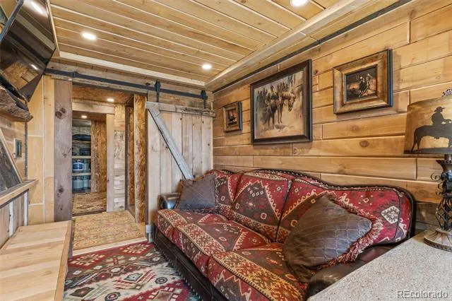 779 S Margaret Place Hartsel, CO 80449