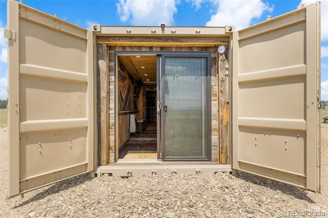 779 S Margaret Place Hartsel, CO 80449