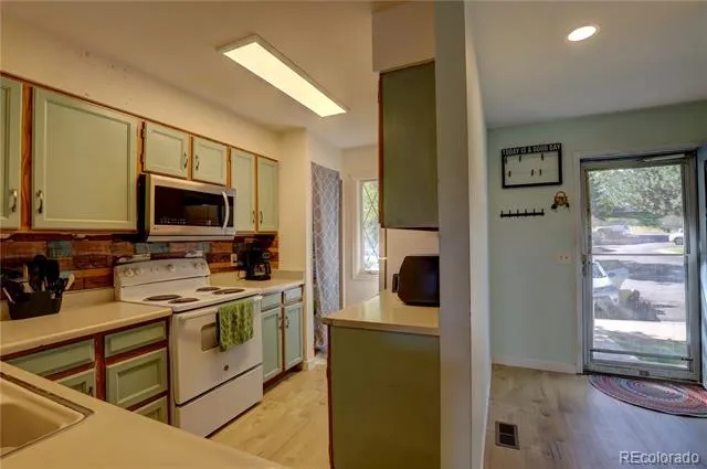 9771 W Cornell Place Denver, CO 80227