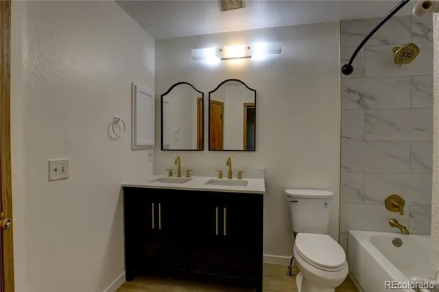 9771 W Cornell Place Denver, CO 80227