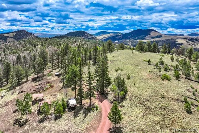 75 Deer Run Guffey, CO 80820