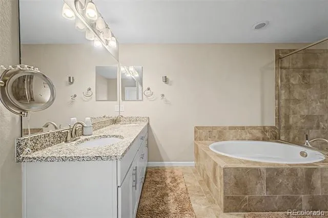 1791 S Buchanan Circle Aurora, CO 80018