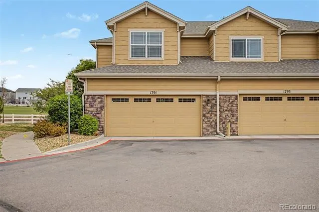 1791 S Buchanan Circle Aurora, CO 80018