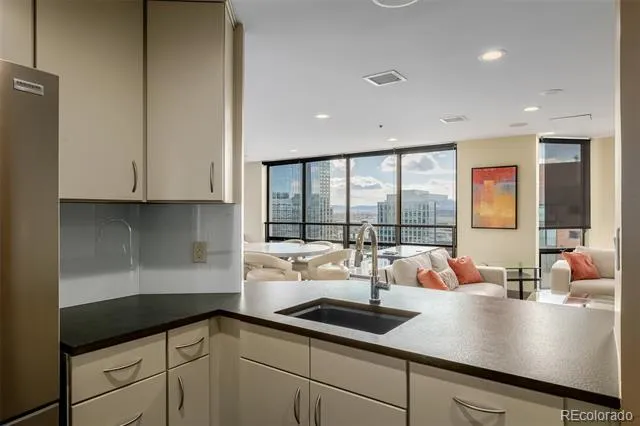 1625 Larimer Street #1207 Denver, CO 80202