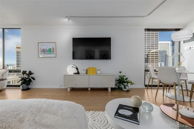 1625 Larimer Street #1207 Denver, CO 80202