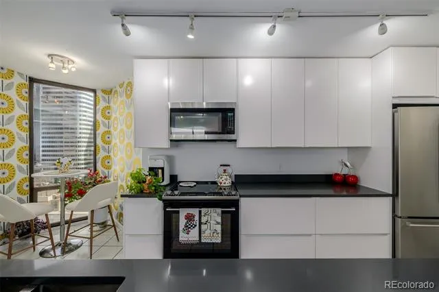 1625 Larimer Street #1207 Denver, CO 80202