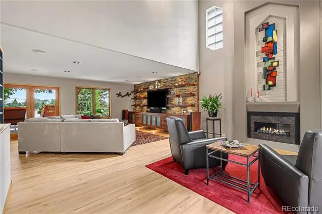 2640 S Wolff Way Denver, CO 80219