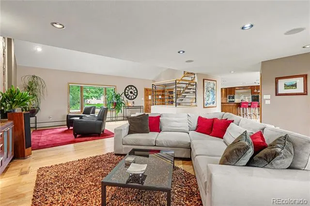 2640 S Wolff Way Denver, CO 80219