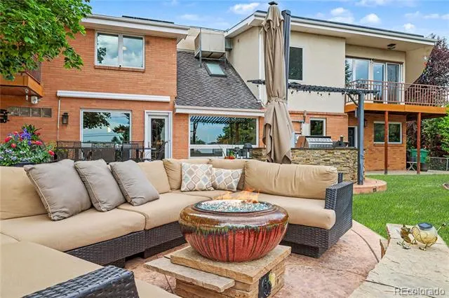 2640 S Wolff Way Denver, CO 80219