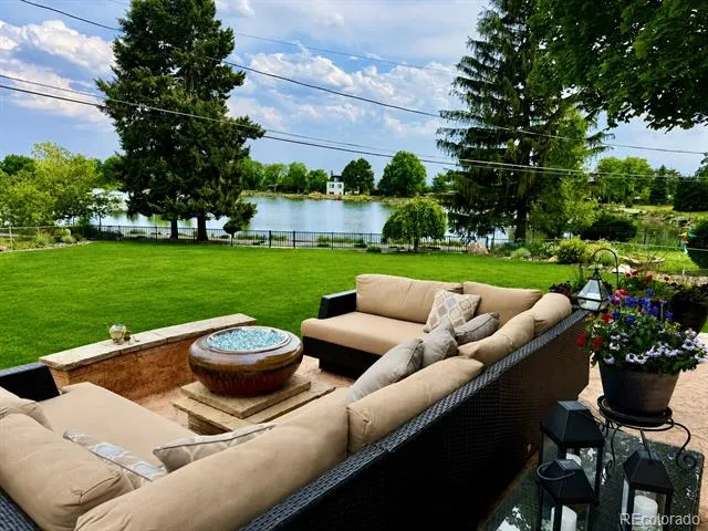2640 S Wolff Way Denver, CO 80219