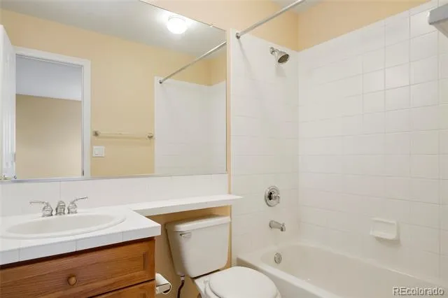 10473 Grizzly Gulch Highlands Ranch, CO 80129