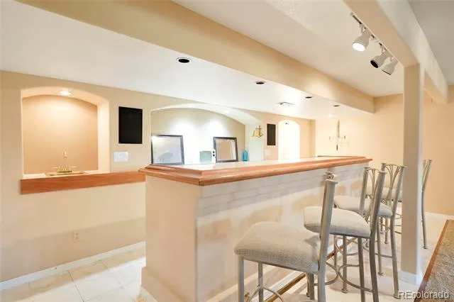 10473 Grizzly Gulch Highlands Ranch, CO 80129