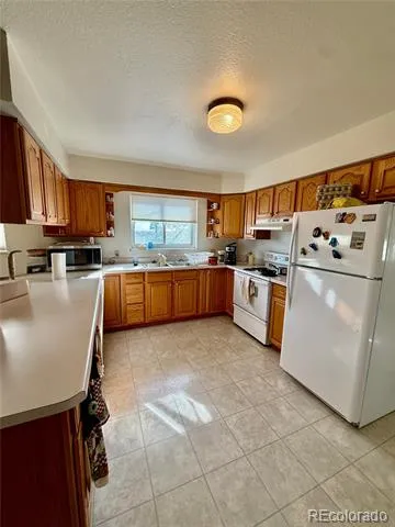 6216 Moreland Road Boone, CO 81025